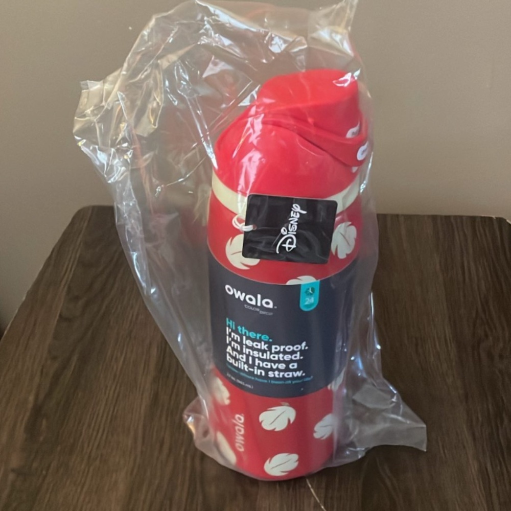 Owala x Disney Lilo & Stich 32 oz Lilo (sold out)